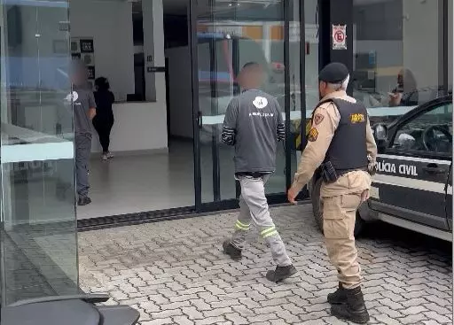 Vídeo: Polícia Militar desarticula em Santos Dumont quadrilha especializada em furto de fiação